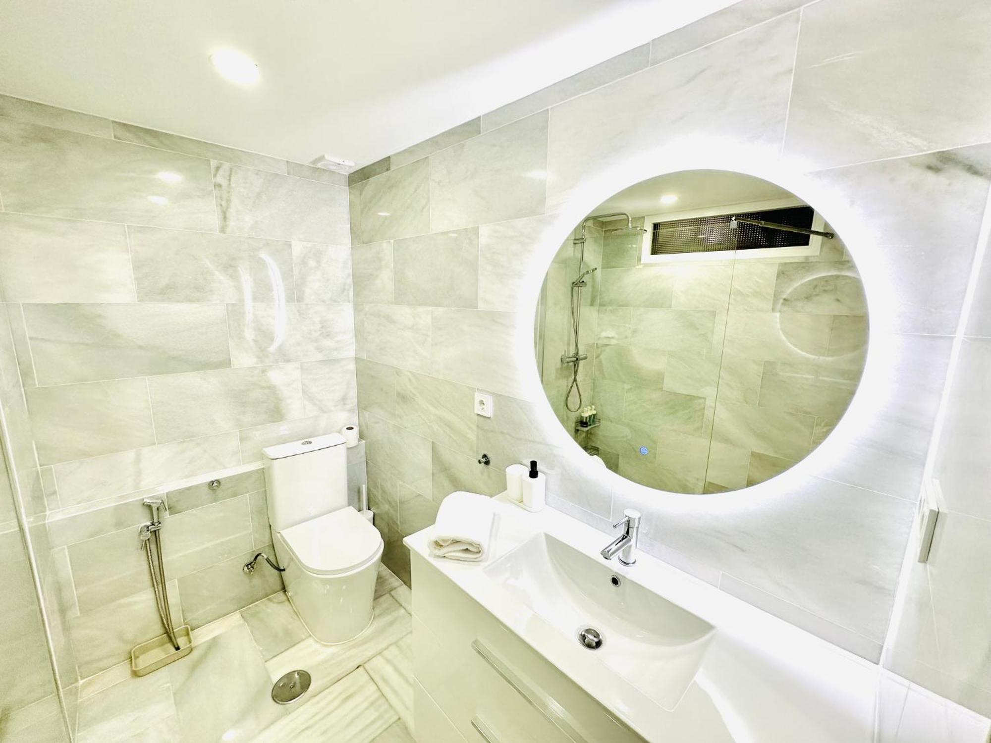Apartamento, Paradise Sun Beach In Marina Benalmadena Bagian luar foto