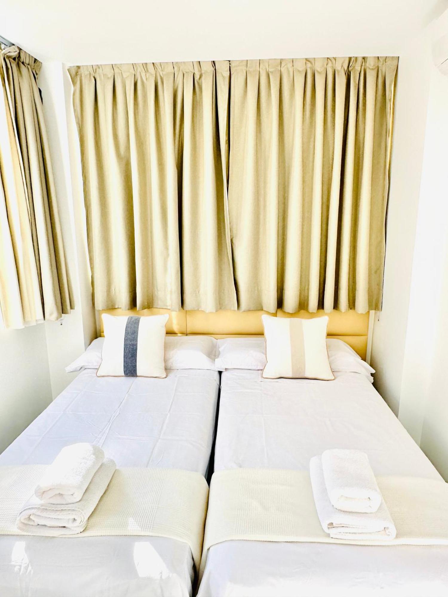 Apartamento, Paradise Sun Beach In Marina Benalmadena Bagian luar foto